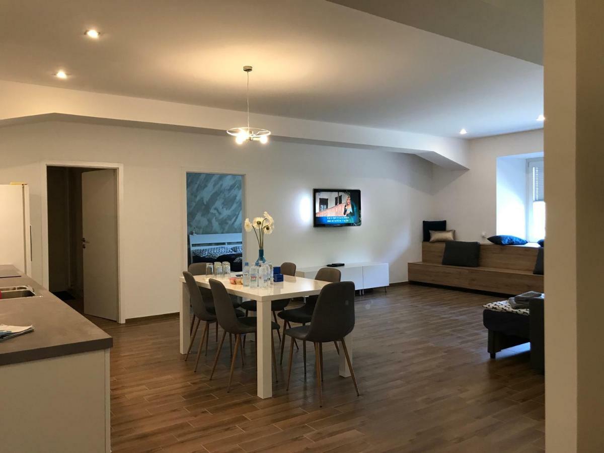 Jure Apartment In Ljubljana Bagian luar foto